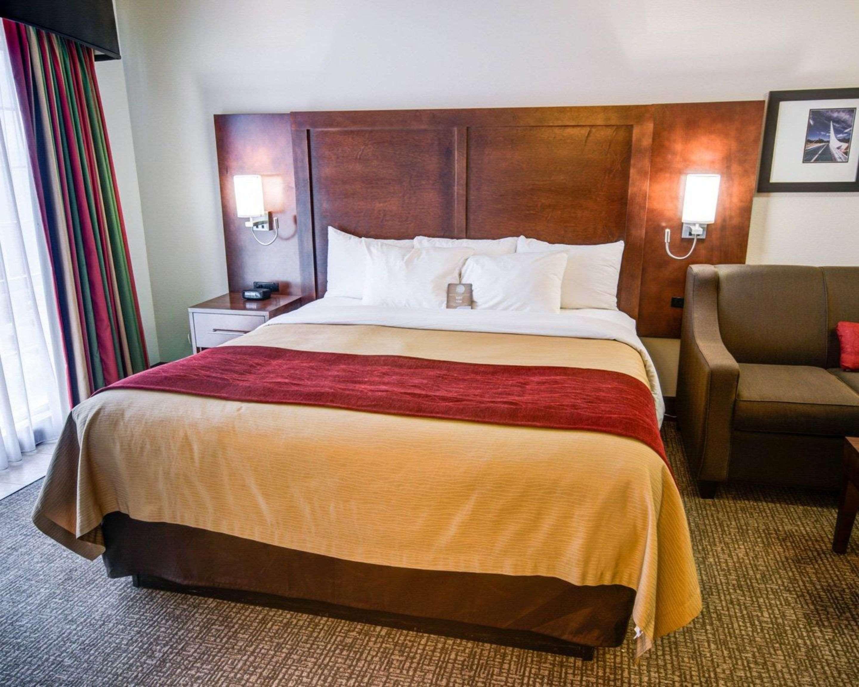 Comfort Inn Redding Near I-5 Экстерьер фото