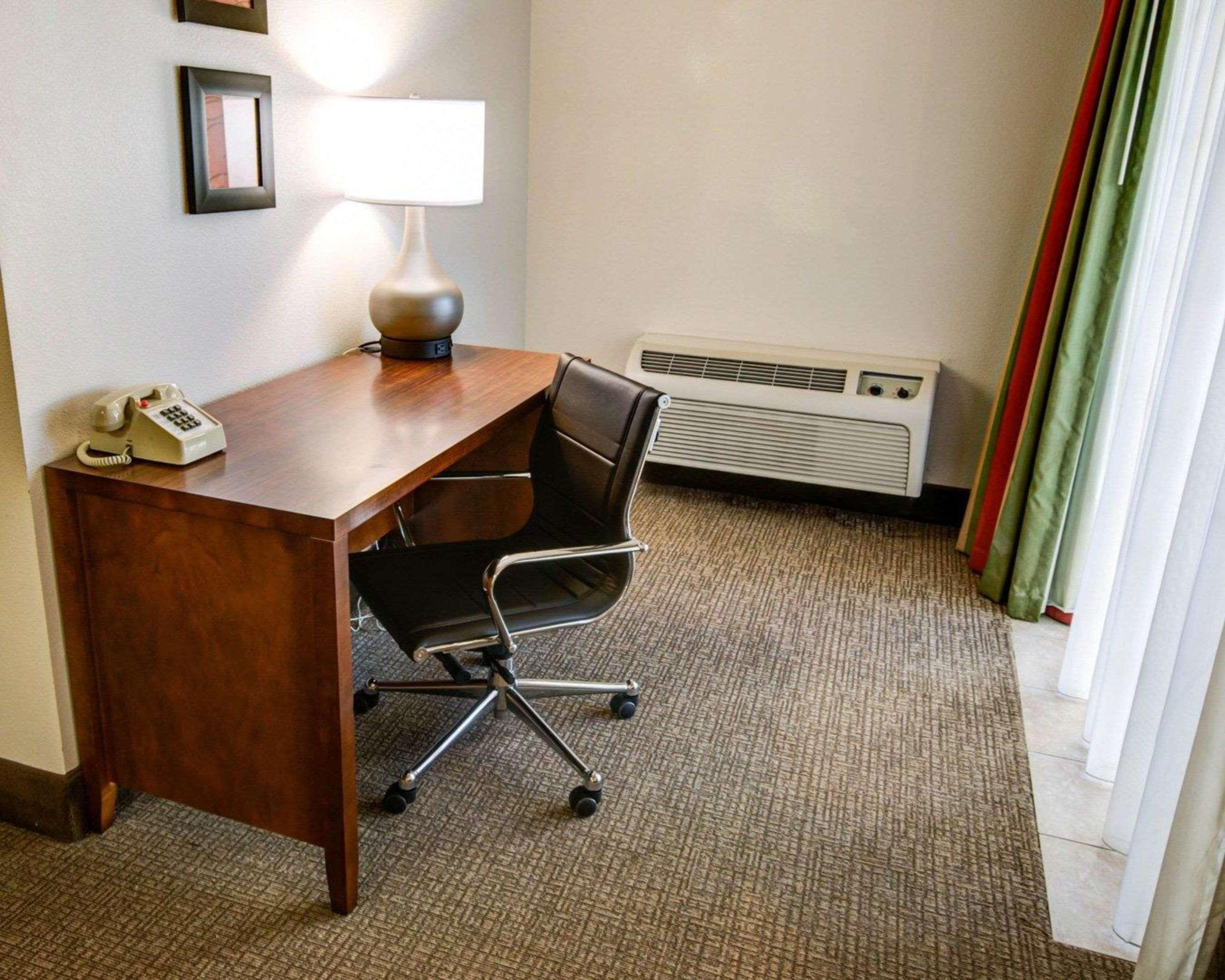 Comfort Inn Redding Near I-5 Экстерьер фото