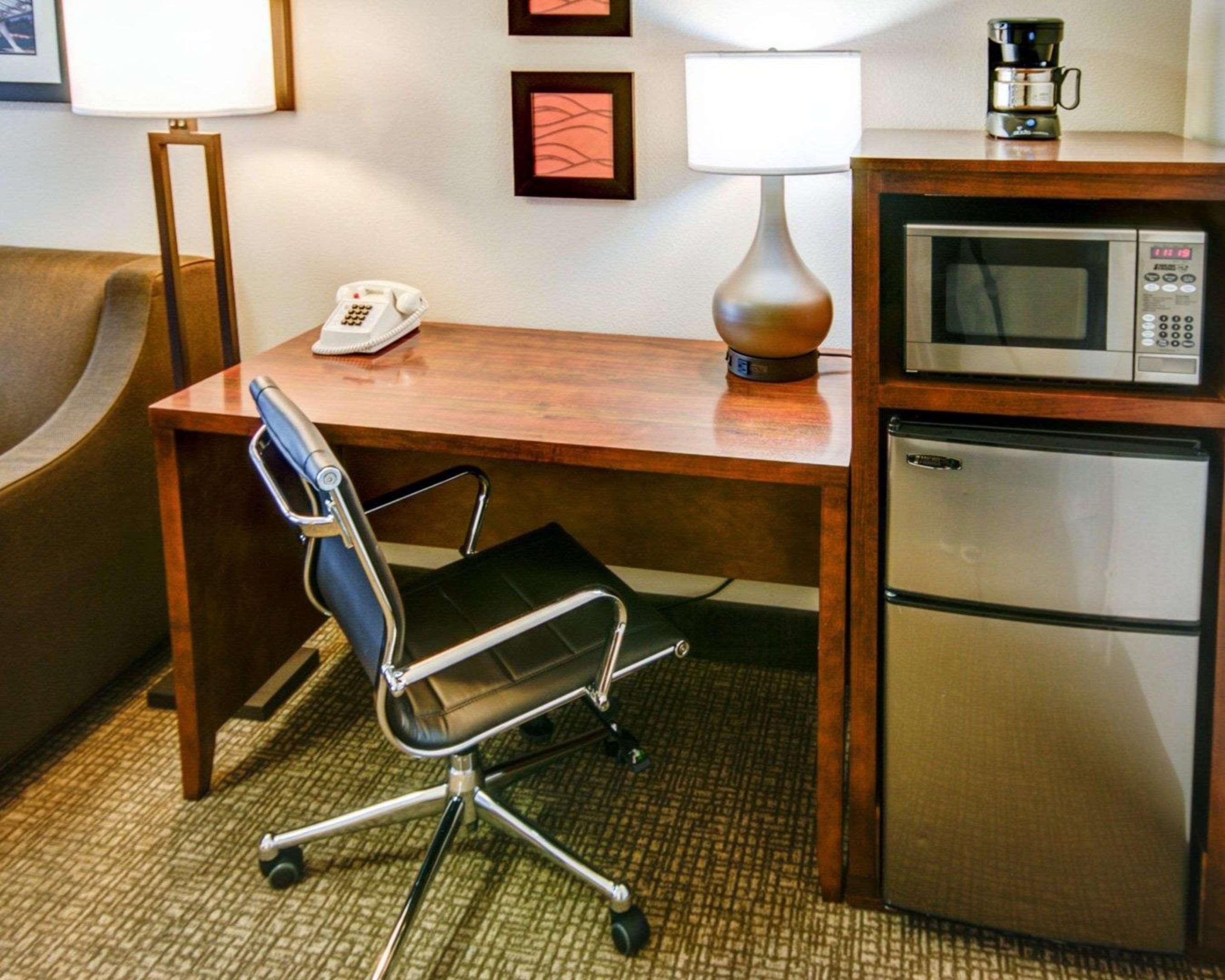 Comfort Inn Redding Near I-5 Экстерьер фото