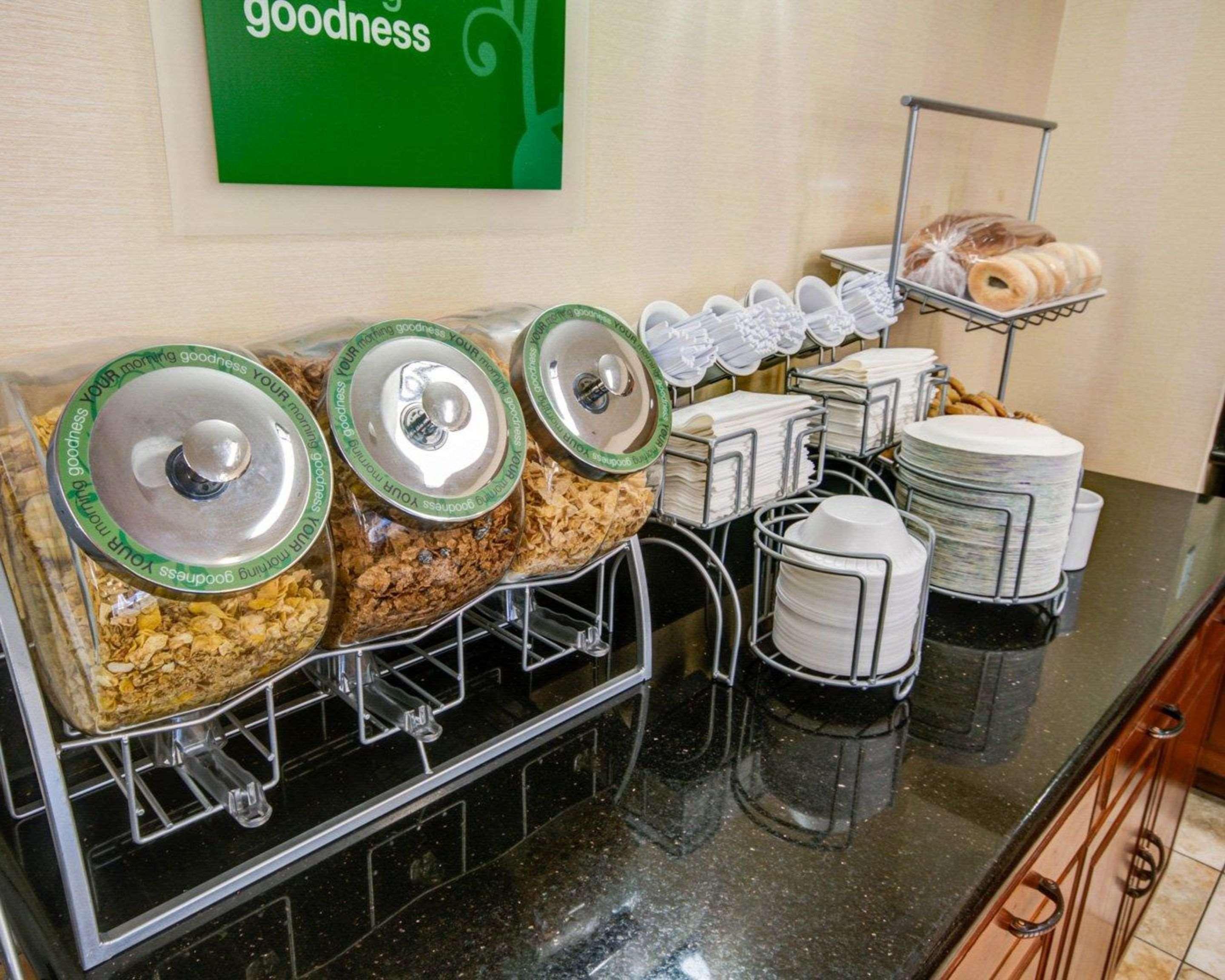 Comfort Inn Redding Near I-5 Экстерьер фото