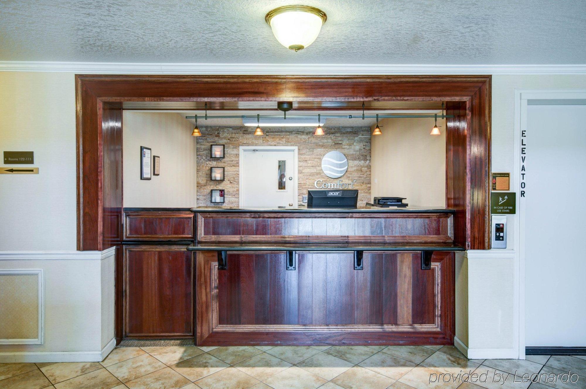 Comfort Inn Redding Near I-5 Экстерьер фото