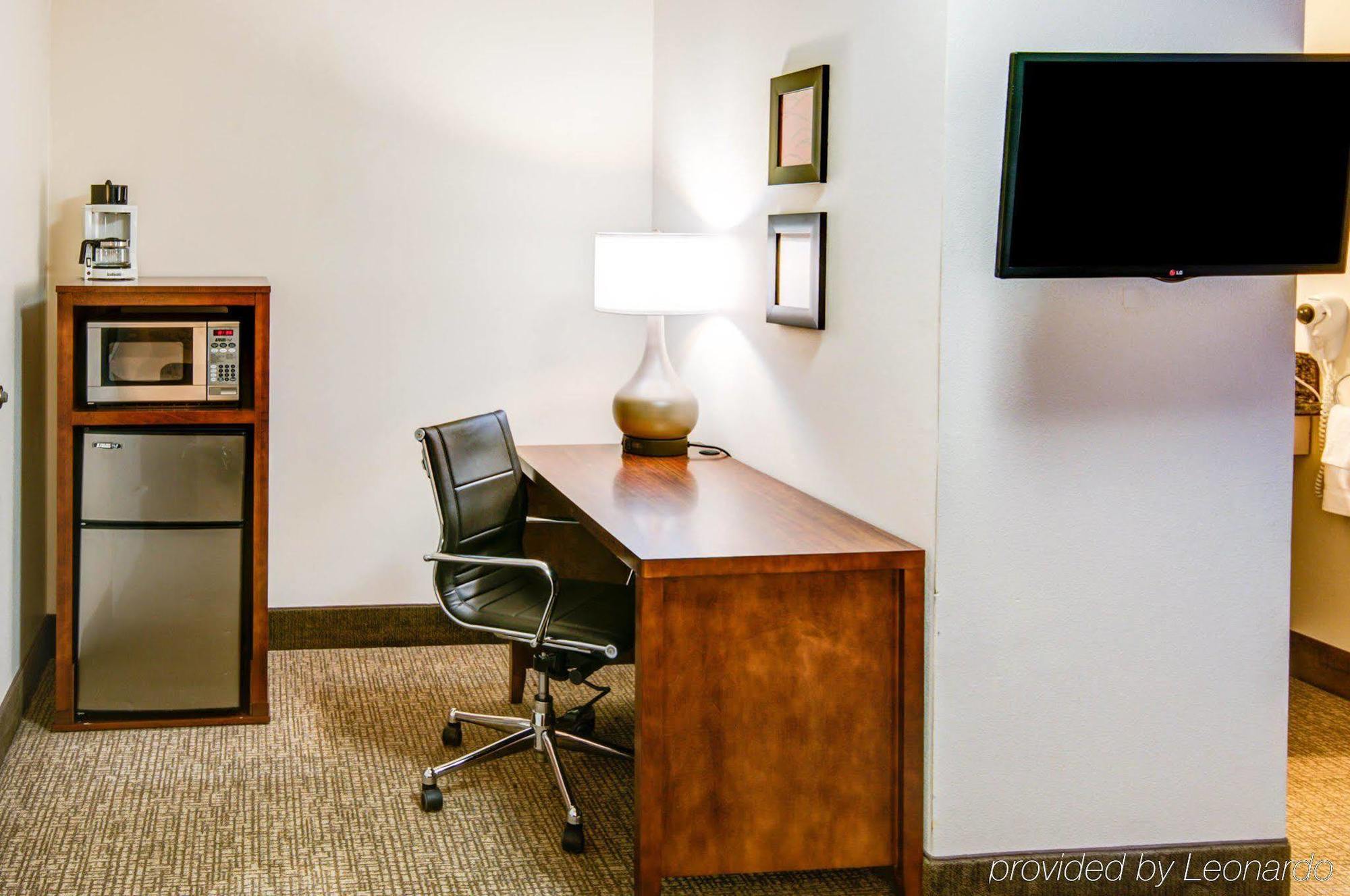 Comfort Inn Redding Near I-5 Экстерьер фото