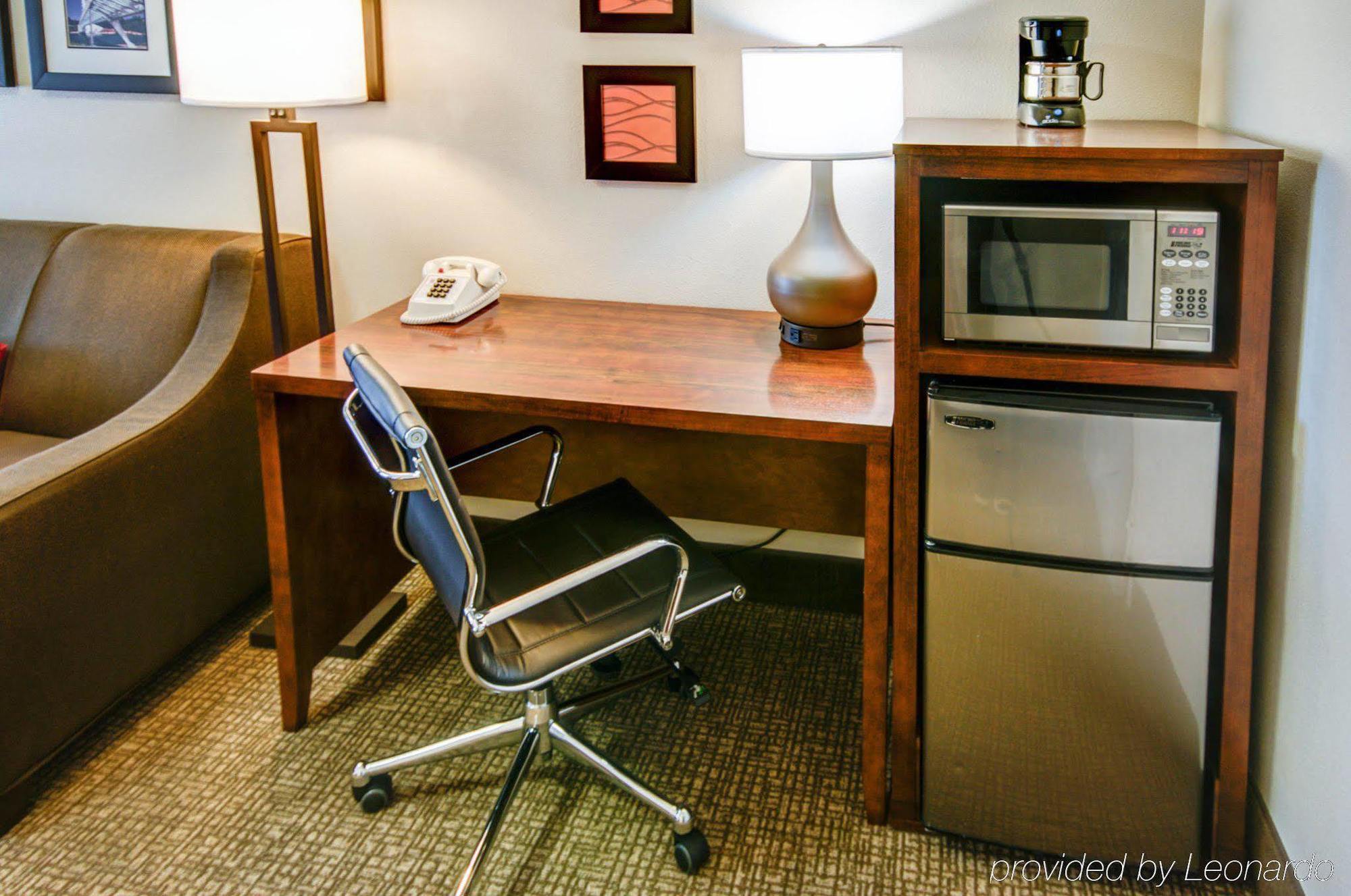 Comfort Inn Redding Near I-5 Экстерьер фото
